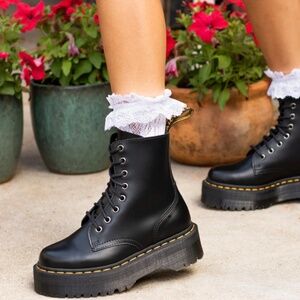 DR. MARTENS JADON PLATFORM BOOT BLACK